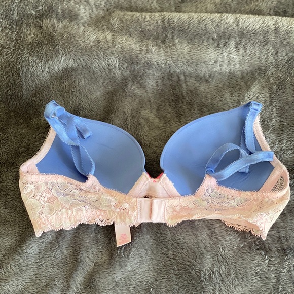 Victoria’s Secret Dream Angels Push-up bra - Picture 2 of 6